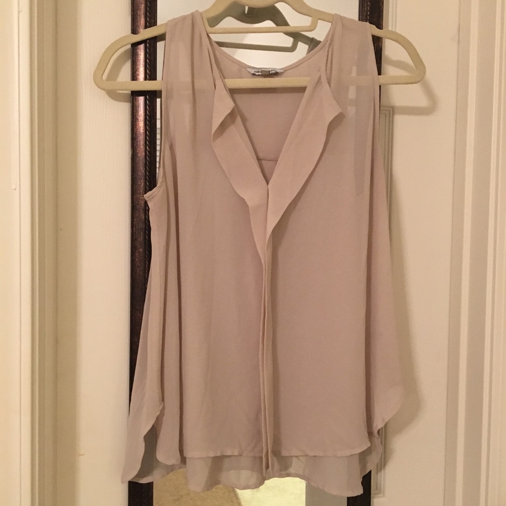Beige top